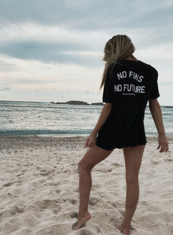 **NEW** Shark Silhouette Unisex Vneck Tee - Wilddtail