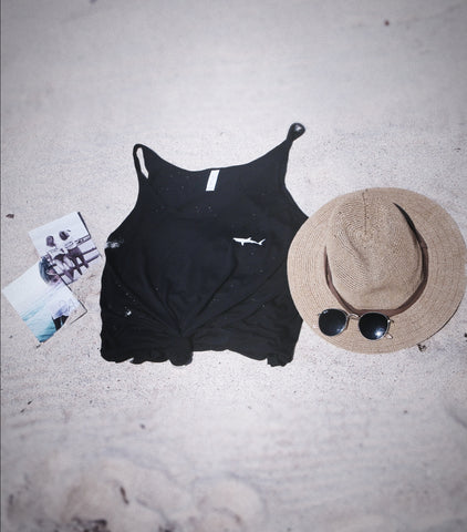 **NEW** Shark Silhouette Women's Tanks - Wilddtail